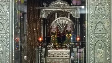 कैला मैया भवन में बैठक