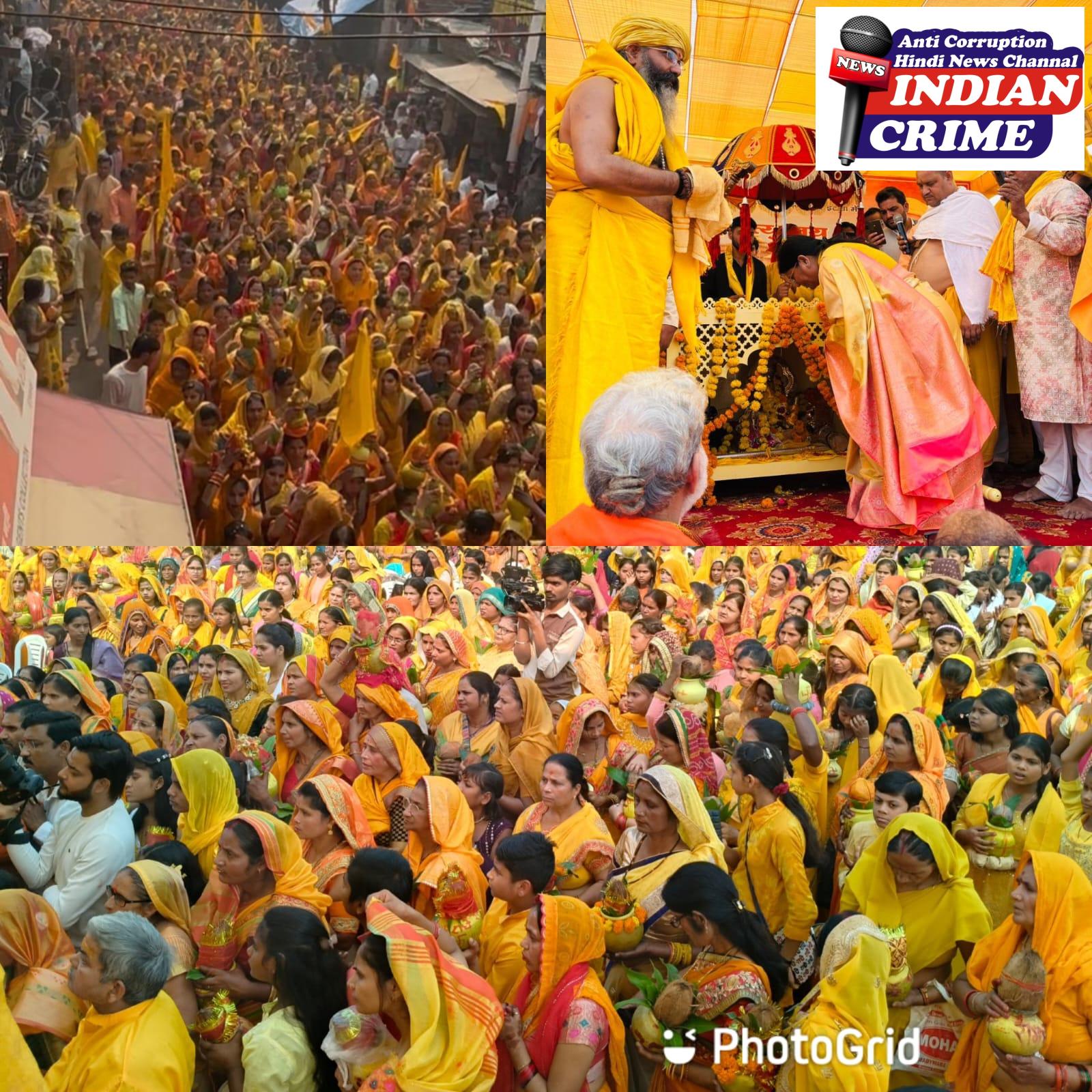 इटावा के रामलीला मैदान से कलश यात्रा निकाली गई