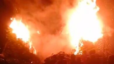 झोपड़ी में लगी आग