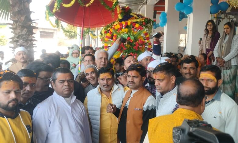 श्री सांई बाबा की धूमधाम से सांई पालकी निकल गई