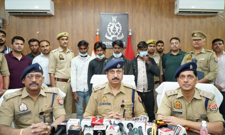 कप्तान साहब ने खुलासा किया चोरों का