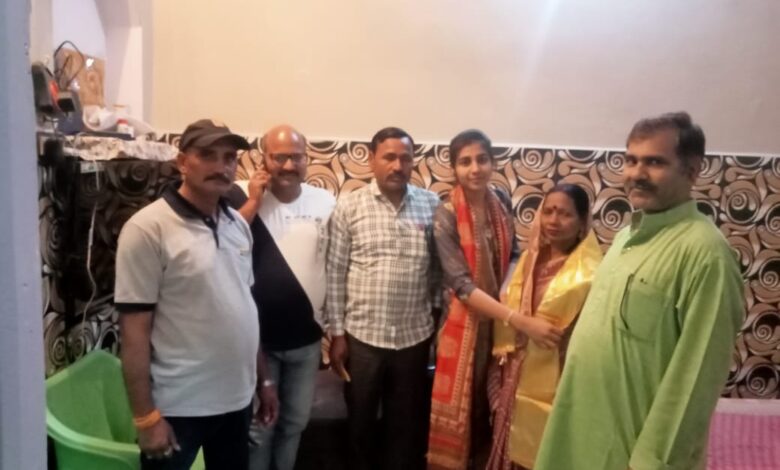 आए हुए पदाधिकारी