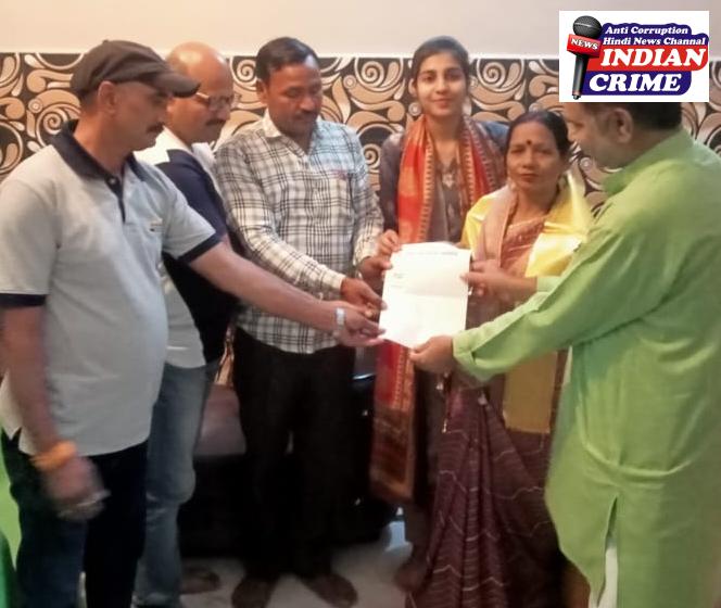 सुनीता गुप्ता जी को सम्मानित किया गया