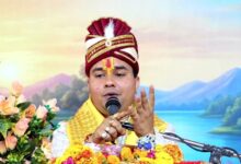 सुदामा चरित्र का वर्णन करते हुए पूंजी पंडित जी